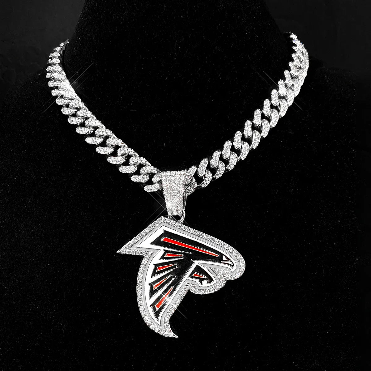 Sports LOGO Pendant Necklace with Iced Out Cuban Chains for Football Fans